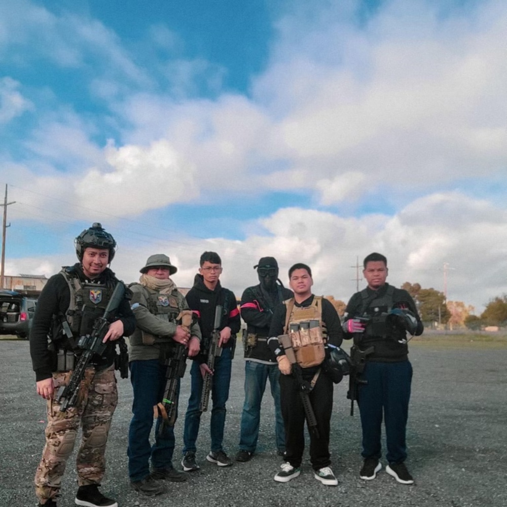 Meet your Posher, Dean carlo